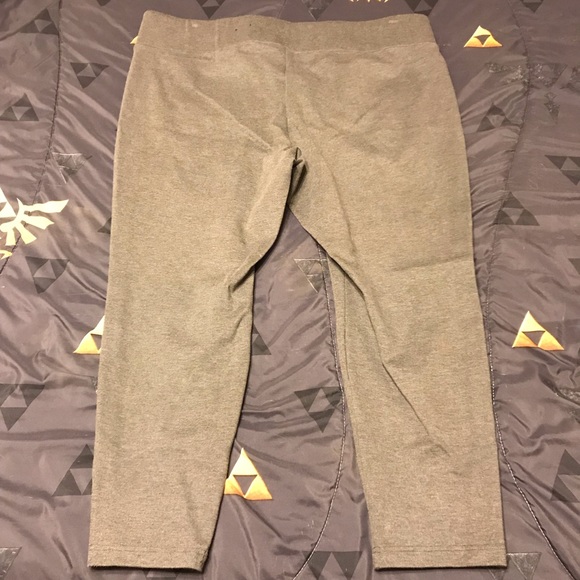 ❌SOLD❌ Grey Slim Fix All-Nighter Pixie Ponte Pant - Picture 4 of 6